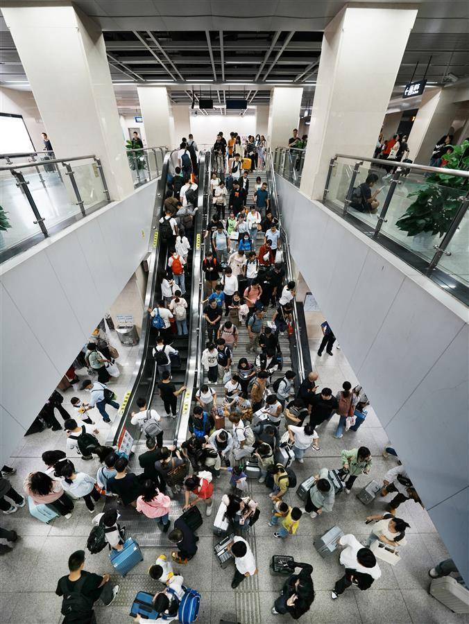 2018最新邀请有奖的app